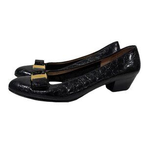 Salvatore Ferragamo Leather Bow Accents Ballet Flats‎ 8 Formal Casual Elegant